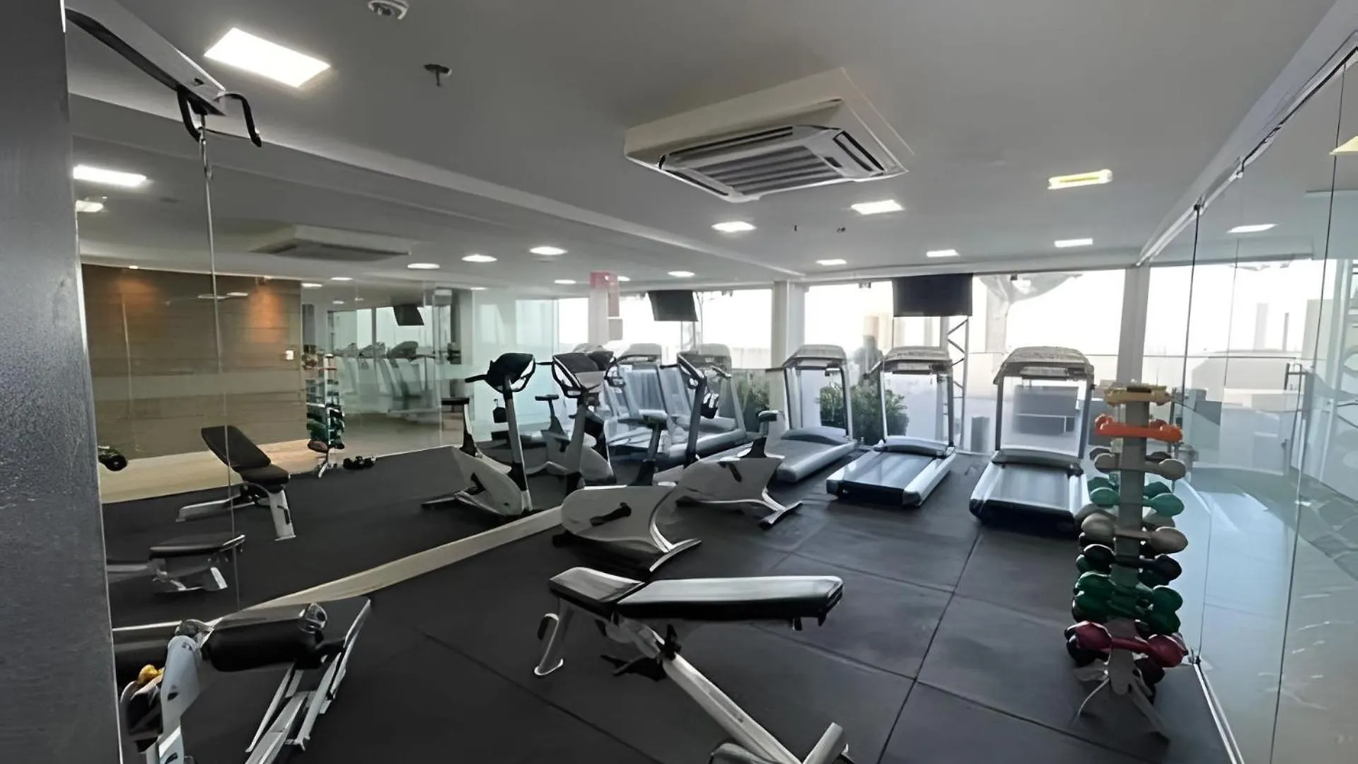Urban Home Stay - Ramada Recife Apartment