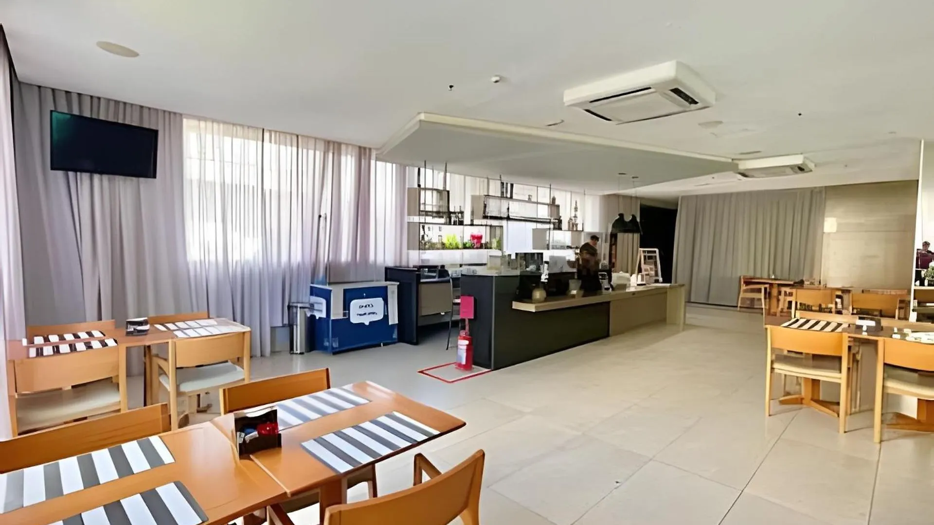 Urban Home Stay - Ramada Recife