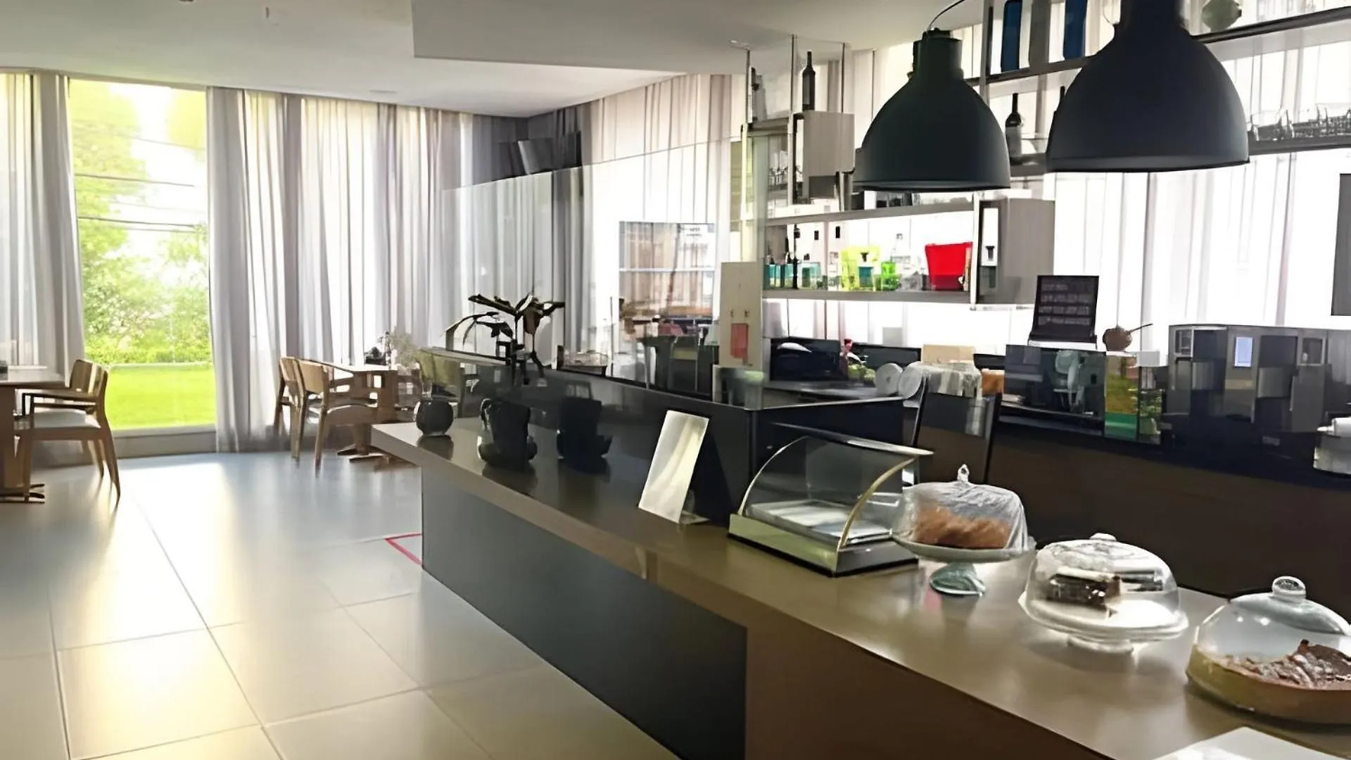 Urban Home Stay - Ramada Recife Apartment